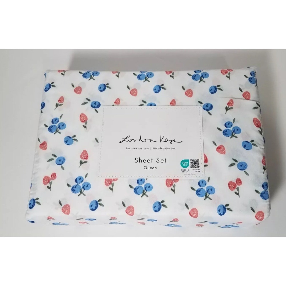 London Kaye QUEEN Size‎ Sheet Set Strawberry Blueberry Spring Time Fun NEW